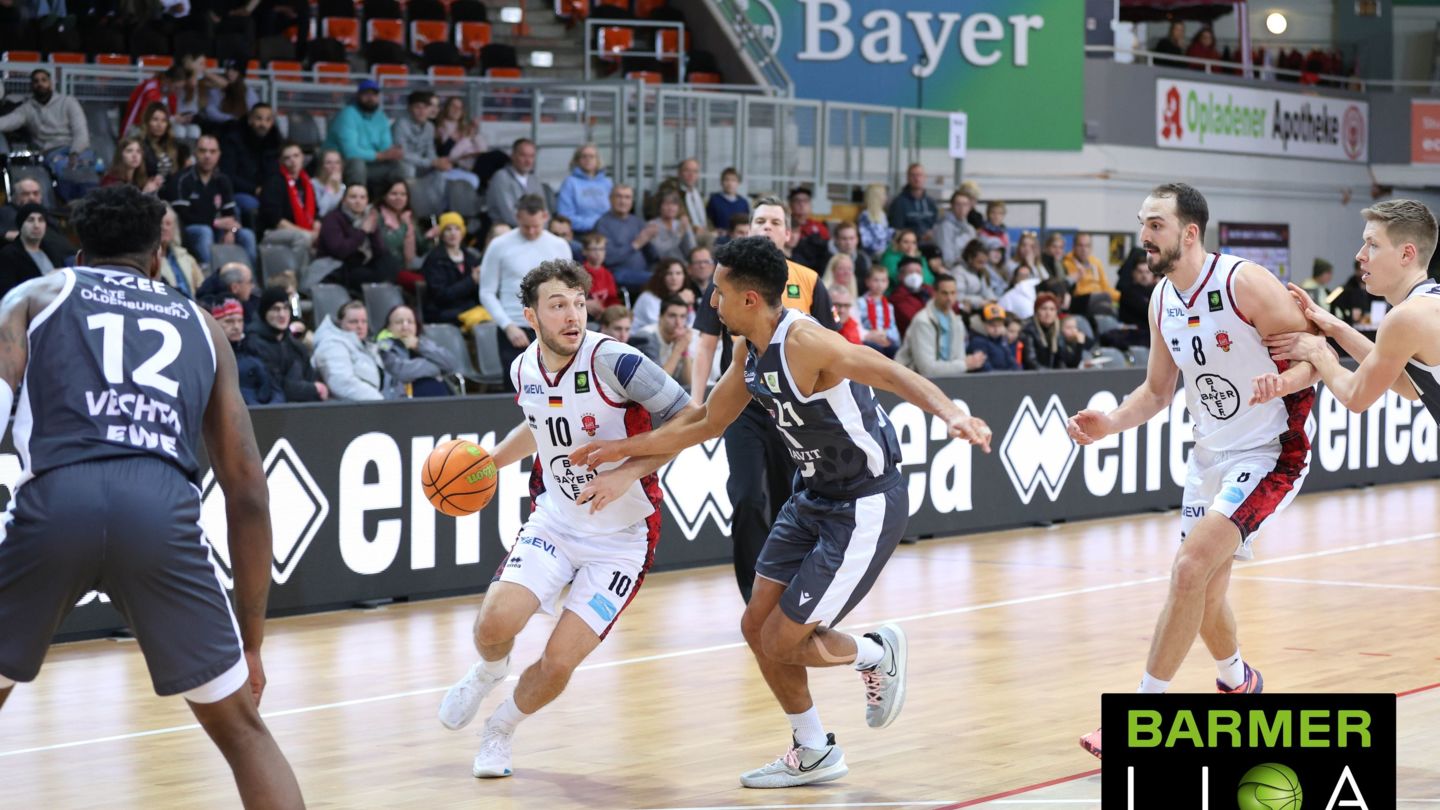 Haarscharf am Sieg vorbei: Haris Hujic und Co. hatten gegen Vechta das Nachsehen / Foto: Michael Fleschenberg